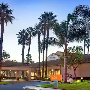 Sonesta Select Huntington Fountain Valley